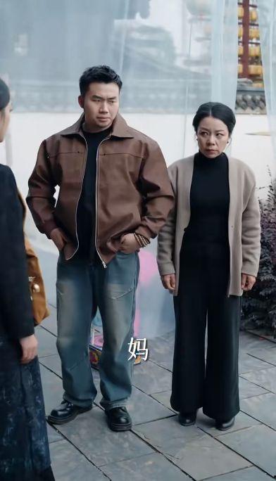 夜半来人，切勿开门,谨慎应对，守好家门