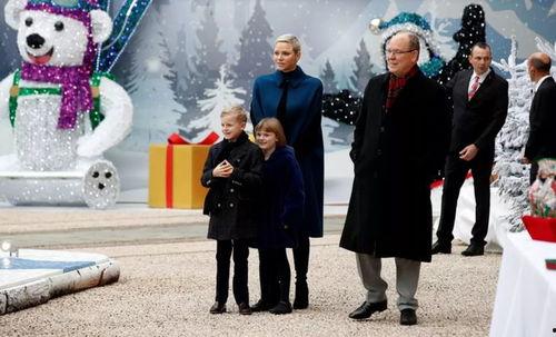 与王子一起过圣诞节,圣诞佳节温馨时光